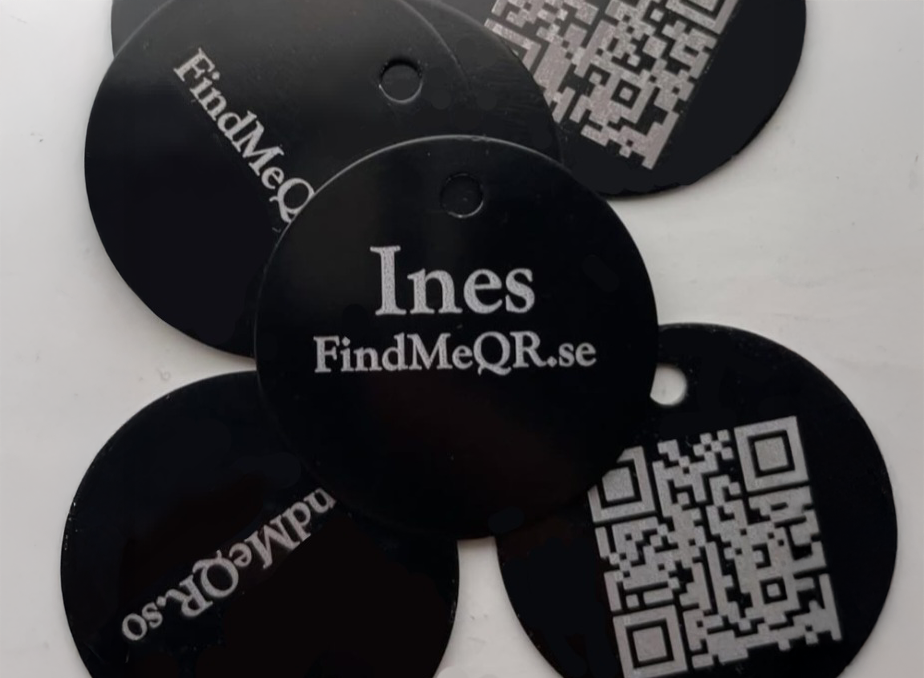 Keychain QR Tag